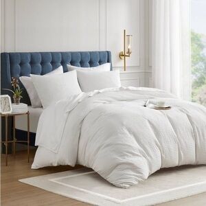 510 Design White Waffle Weave Duvet Set